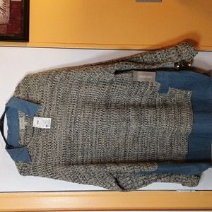 Urban day sweater with jean accents XL